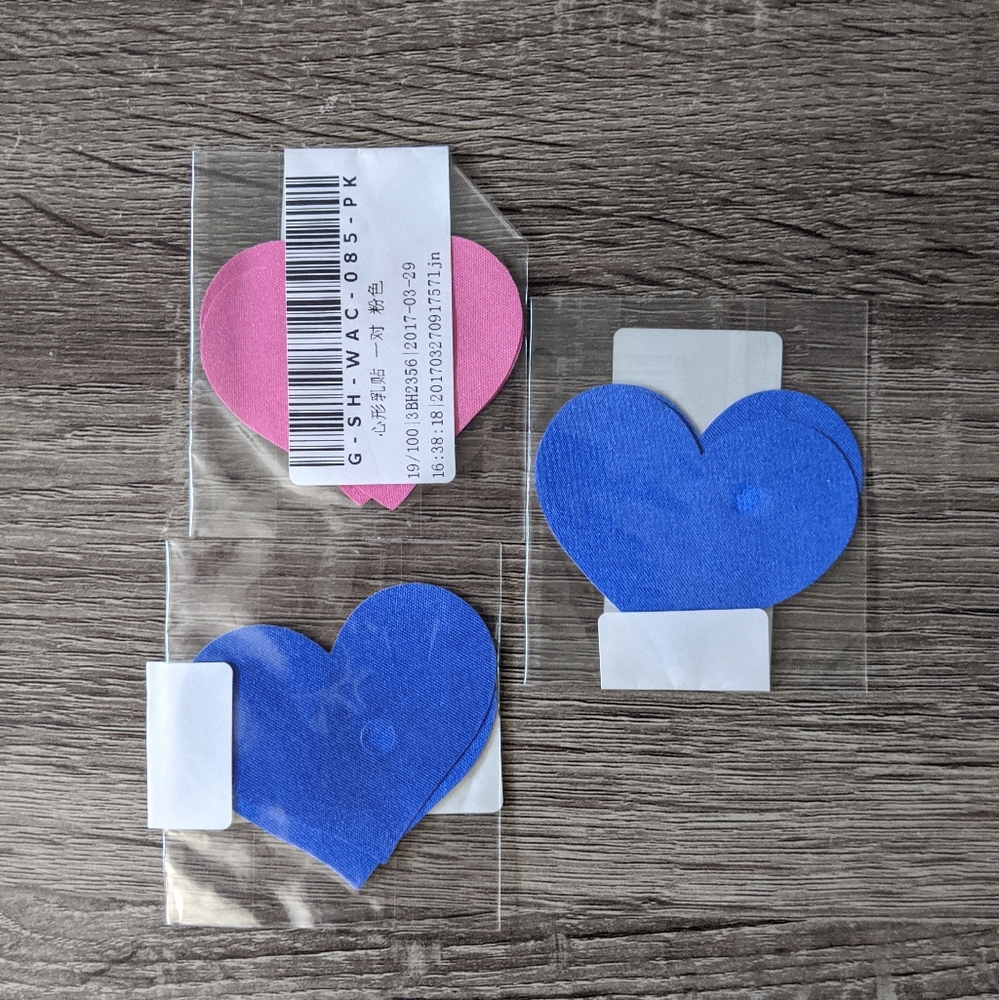 Nipple covers + bra lift